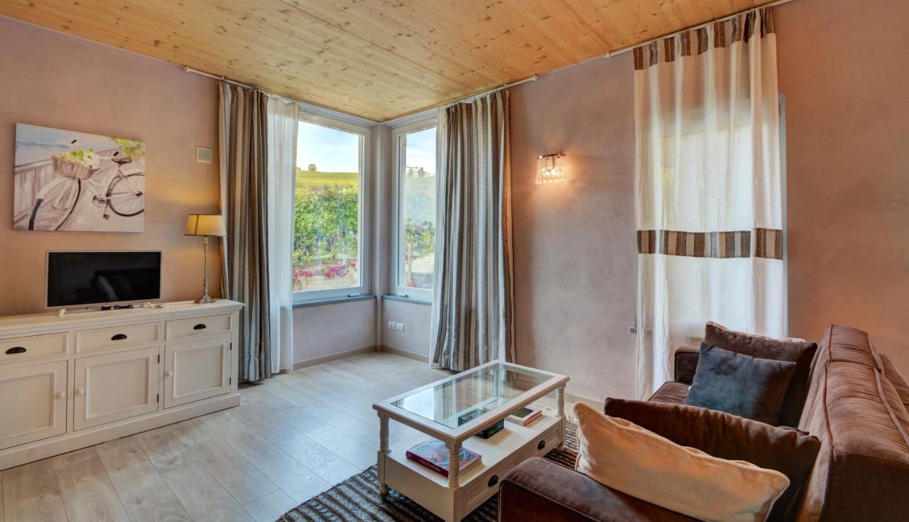 La Rosa Gialla Bio Apartments & Rooms Barolo Exteriér fotografie